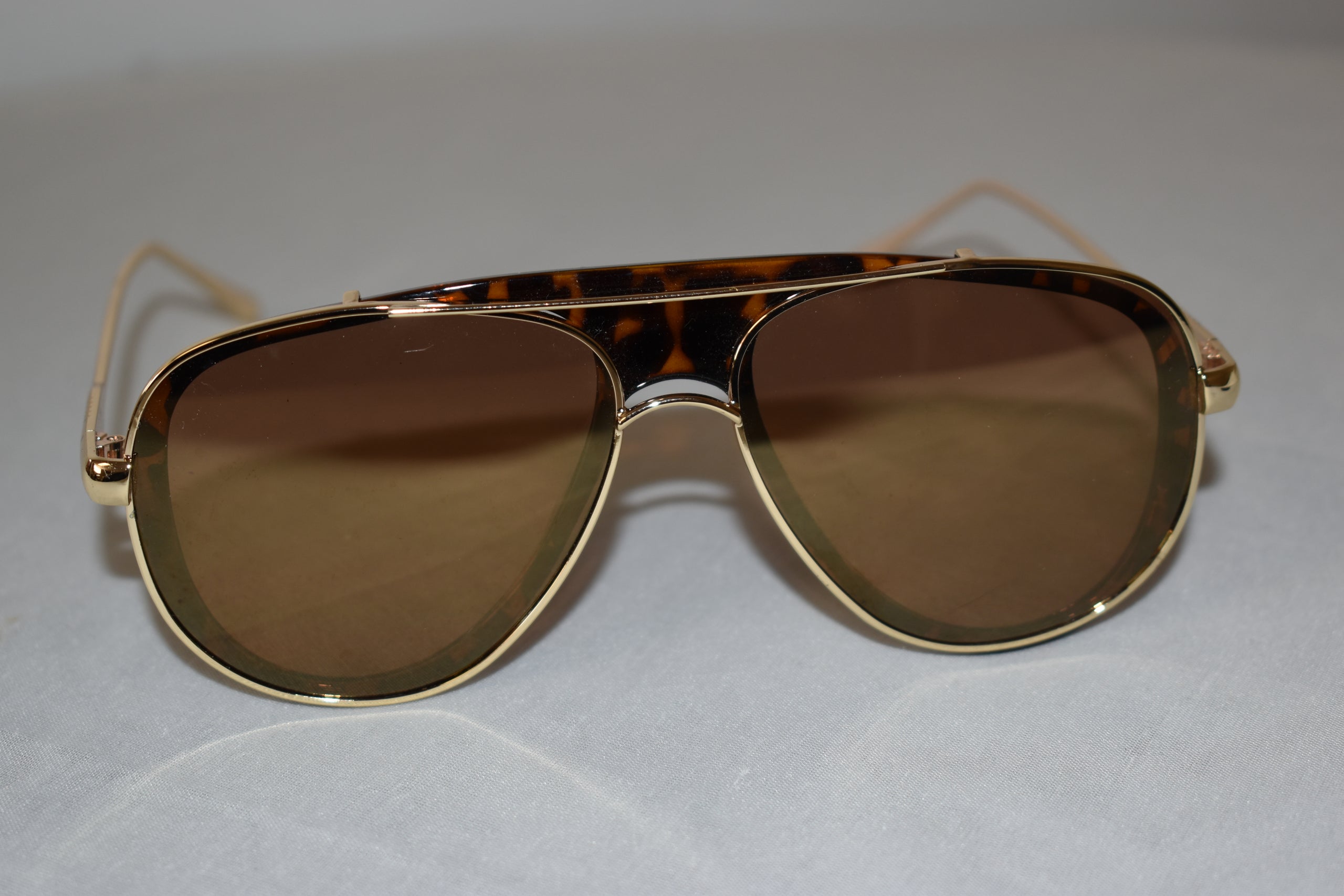 Tortoise shell deals aviators